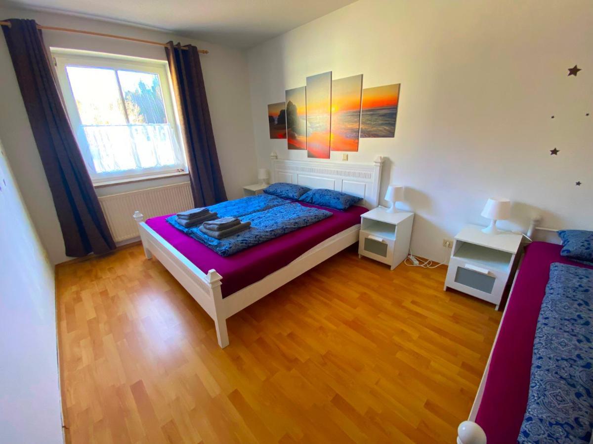 Ferienwohnung Greiz Esterno foto