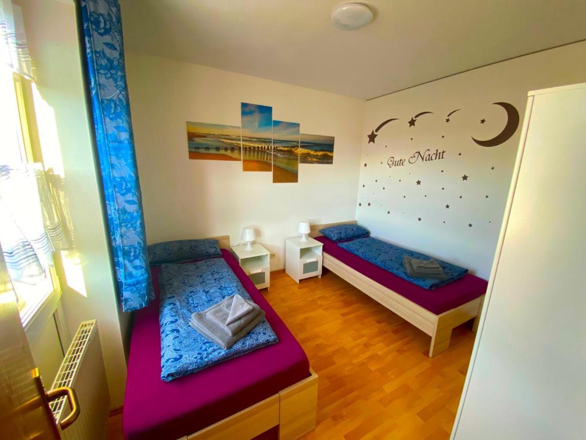Ferienwohnung Greiz Esterno foto